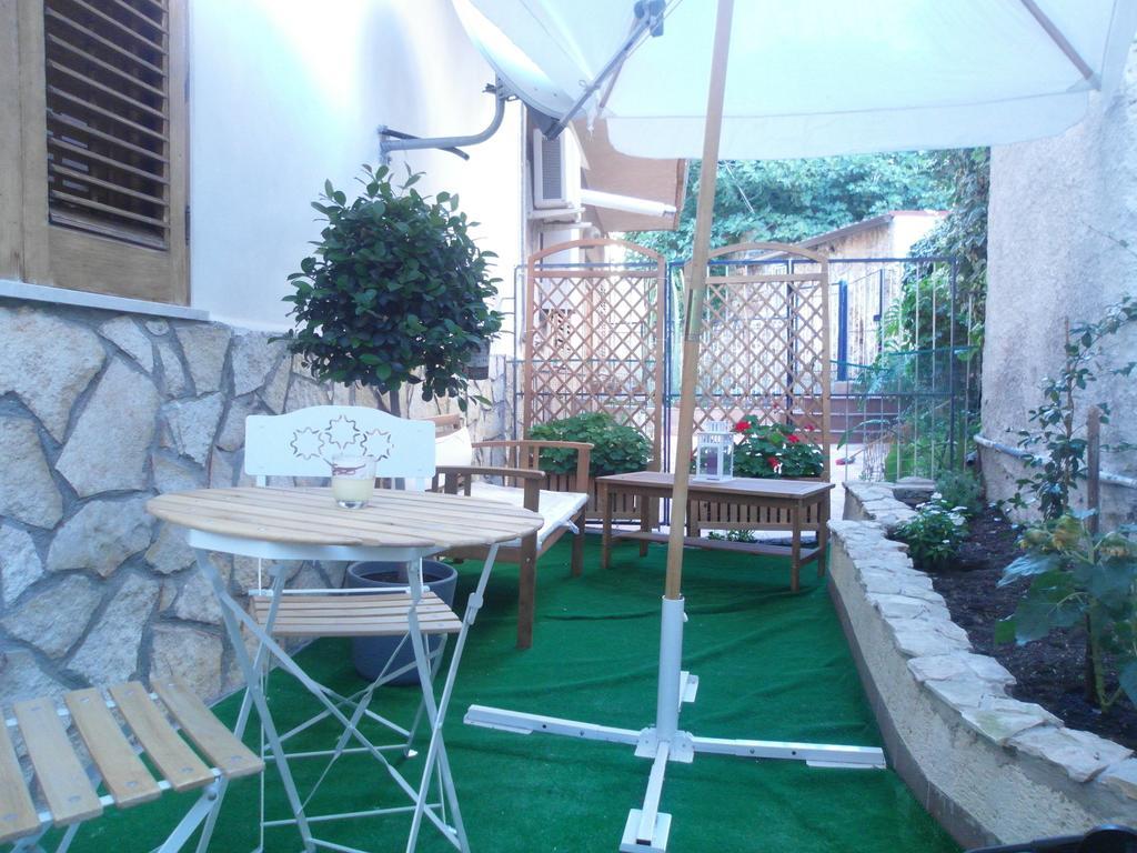 B&B La Piazzetta Palermo Luaran gambar