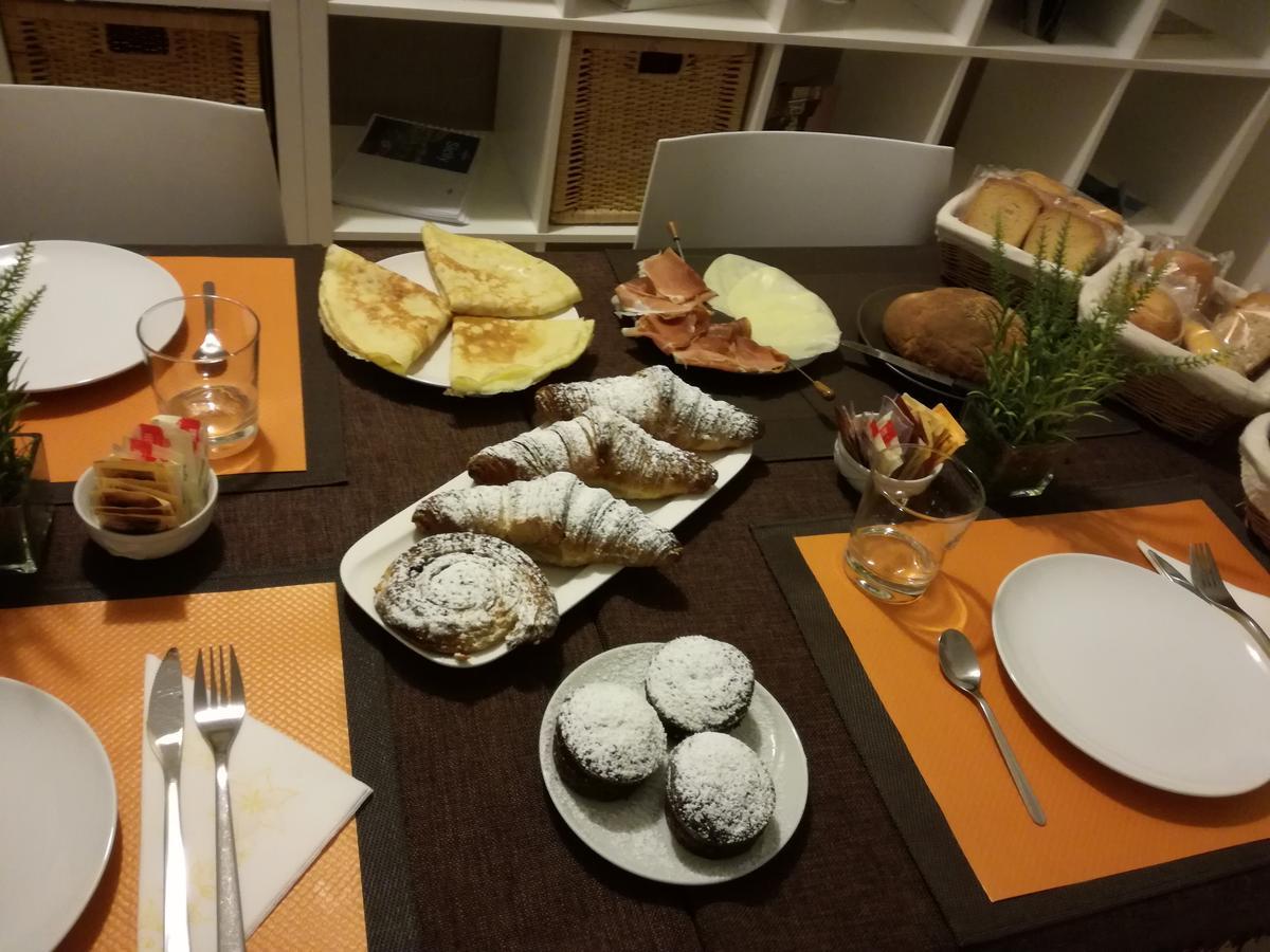 B&B La Piazzetta Palermo Luaran gambar